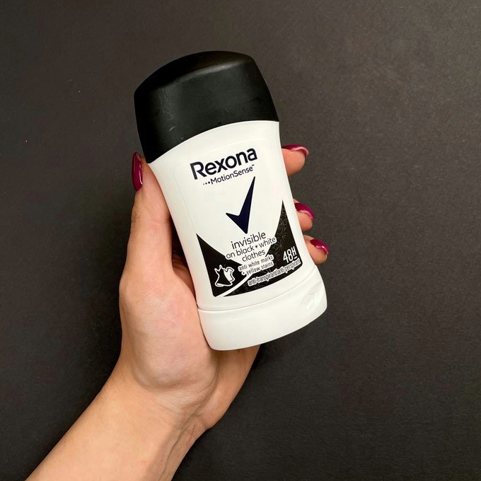 مام ضدتعریق زنانه رکسونا Rexona مدل Invisible سفید و مشکی - فروشگاه آرایشی و بهداشتی دراژه